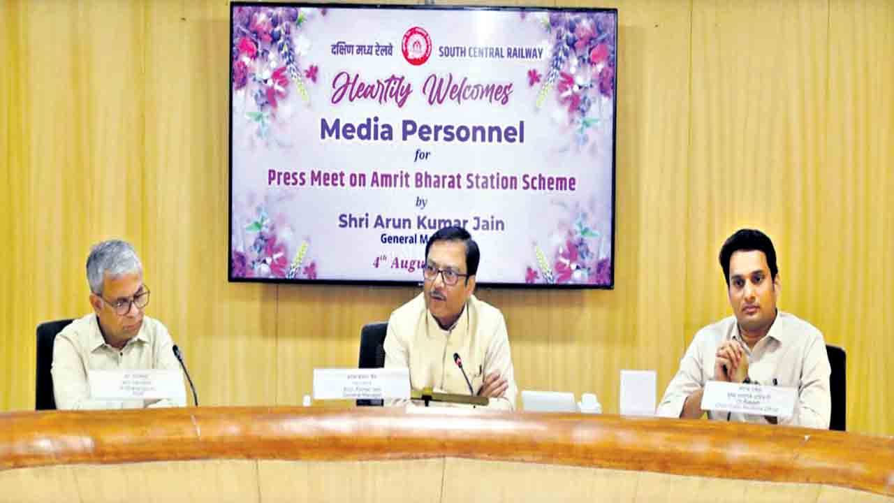 6న అమృత్‌ భారత్‌ రైల్వే స్టేషన్ల అభివృద్ధికి శంకుస్థాపన