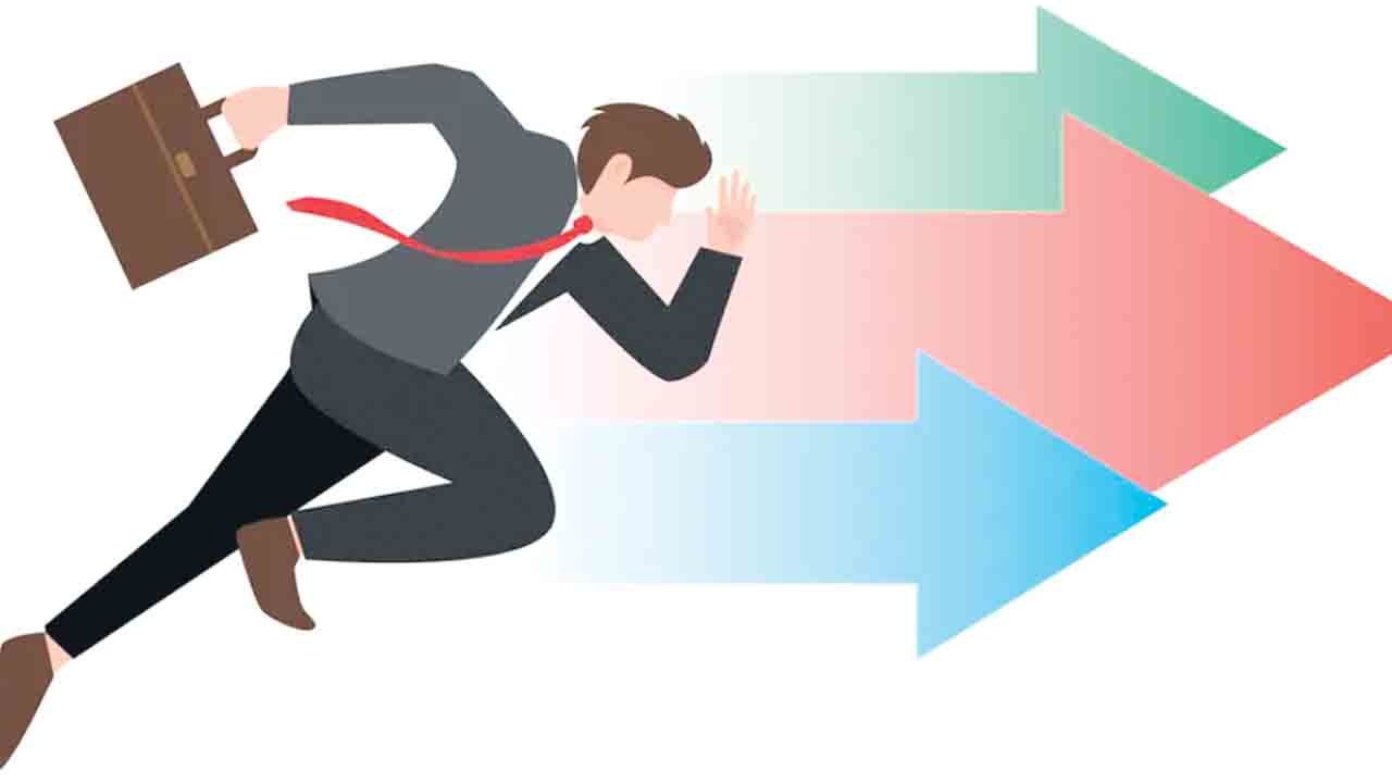 ఐటీ రంగాన్ని భయపెట్టిస్తున్న రాజీనామాలు.. సీనియర్లు అంతా పాత కంపెనీలను ఎందుకు వదిలేస్తున్నారు?