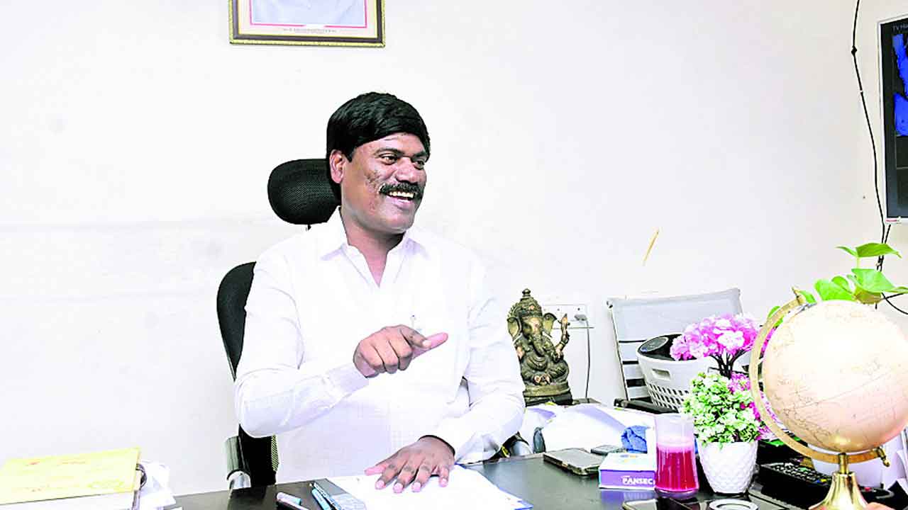 నర్సంపేటలో భారీ మెజార్టీ ఖాయం
