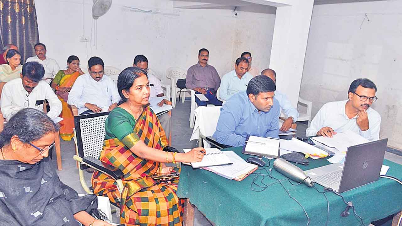 కారుణ్య నియామకాలు పూర్తి చేశాం