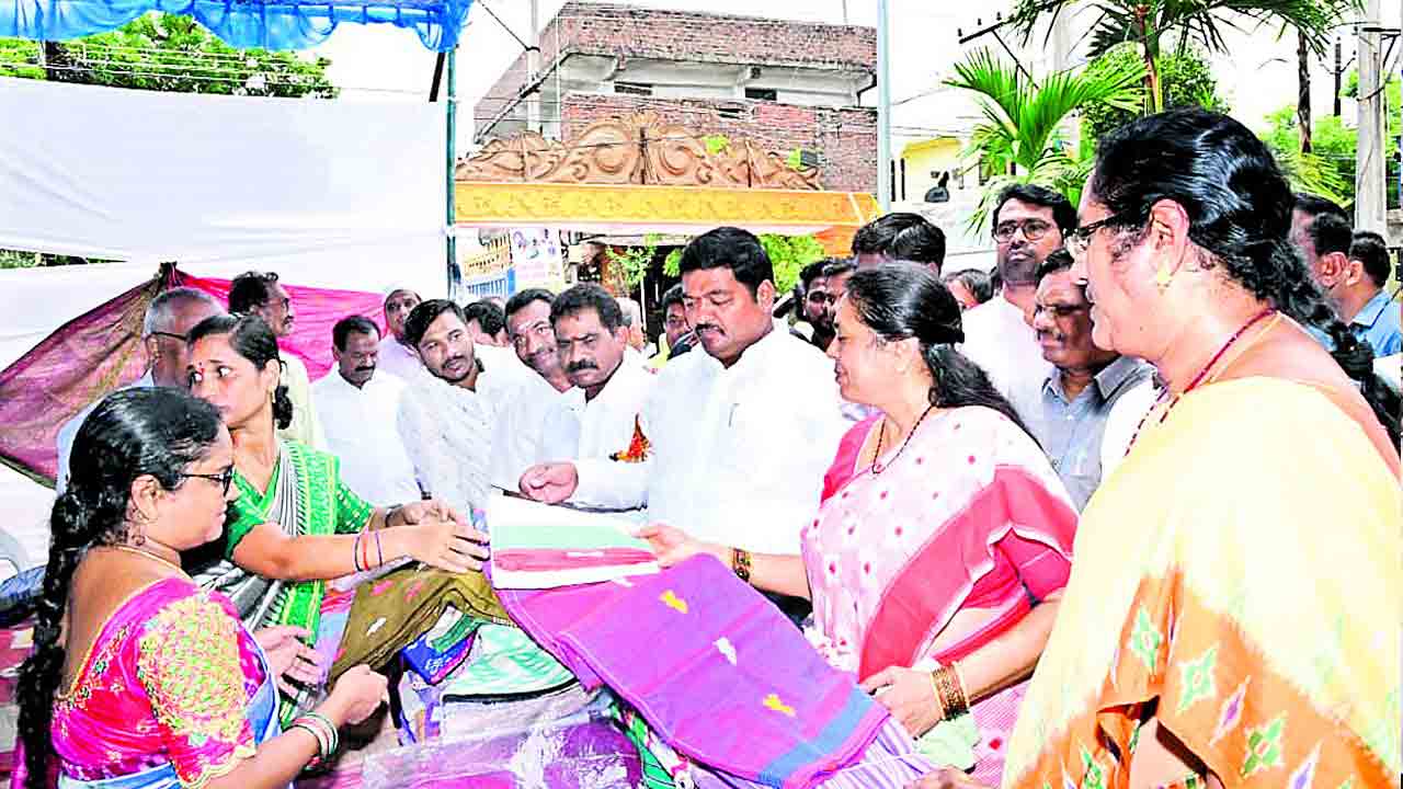 నేతన్నకు సర్కారు భరోసా