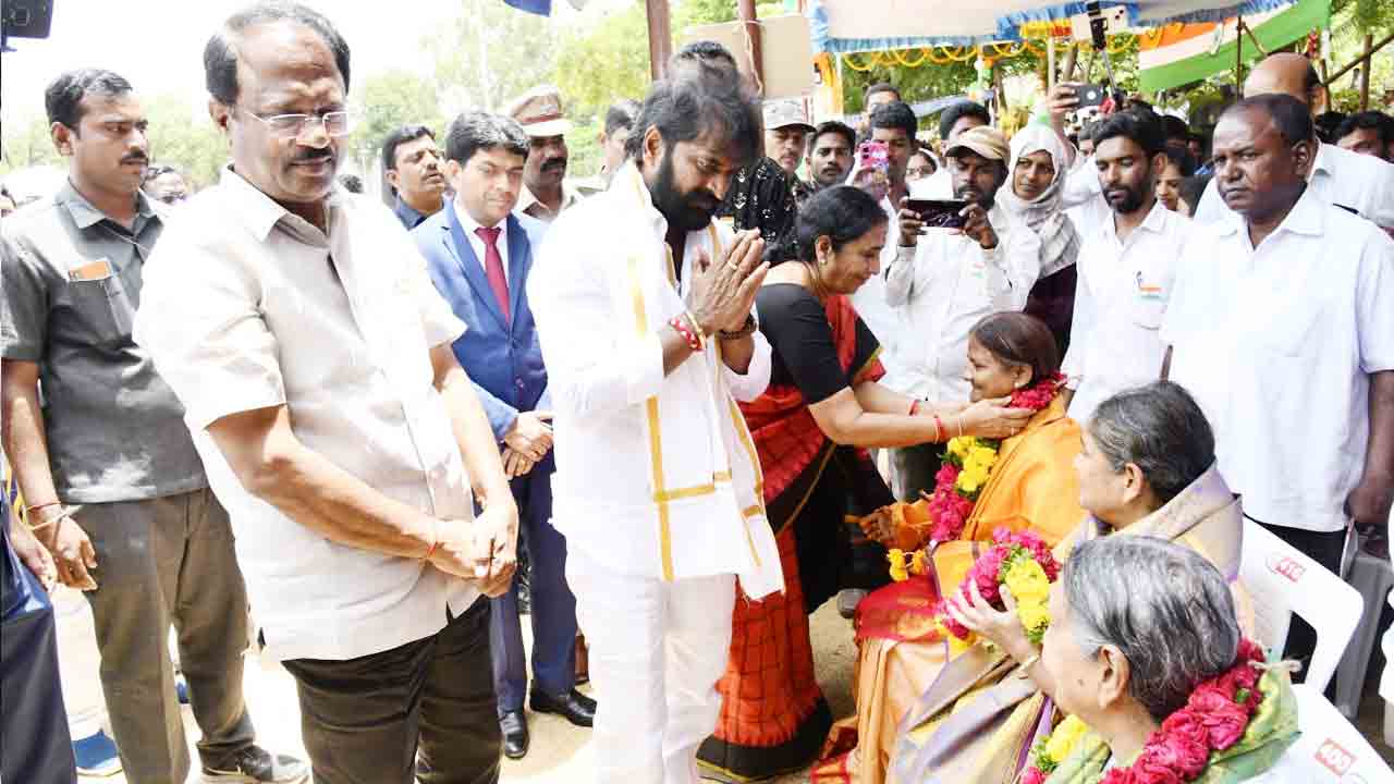 తెలంగాణ.. దేశానికే ఆదర్శం