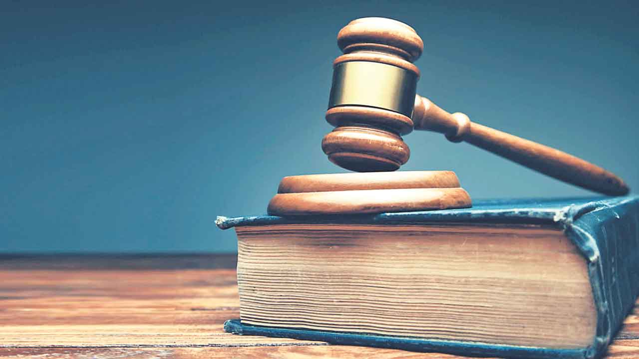 నేర బిల్లుల మాటున హిందీ రుద్దుతారా?.. తమిళనాడు, పుదుచ్చేరిలో పెద్ద ఎత్తున ఆందోళనలు