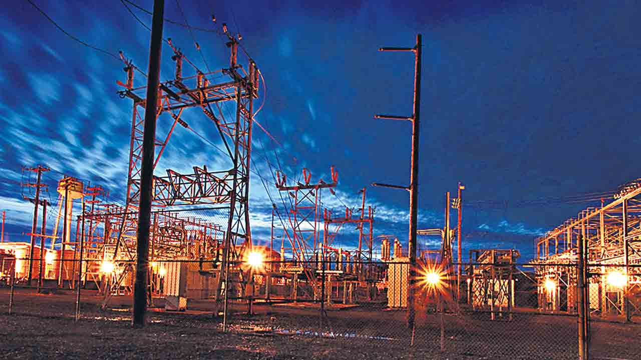 Hyderabad | హైదరాబాద్‌ కాలనీల్లో కరెంటుకు కొత్త సమస్య.. ప్రతి లేఅవుట్‌లో కొంత స్థలమిస్తేనే బెటర్‌!