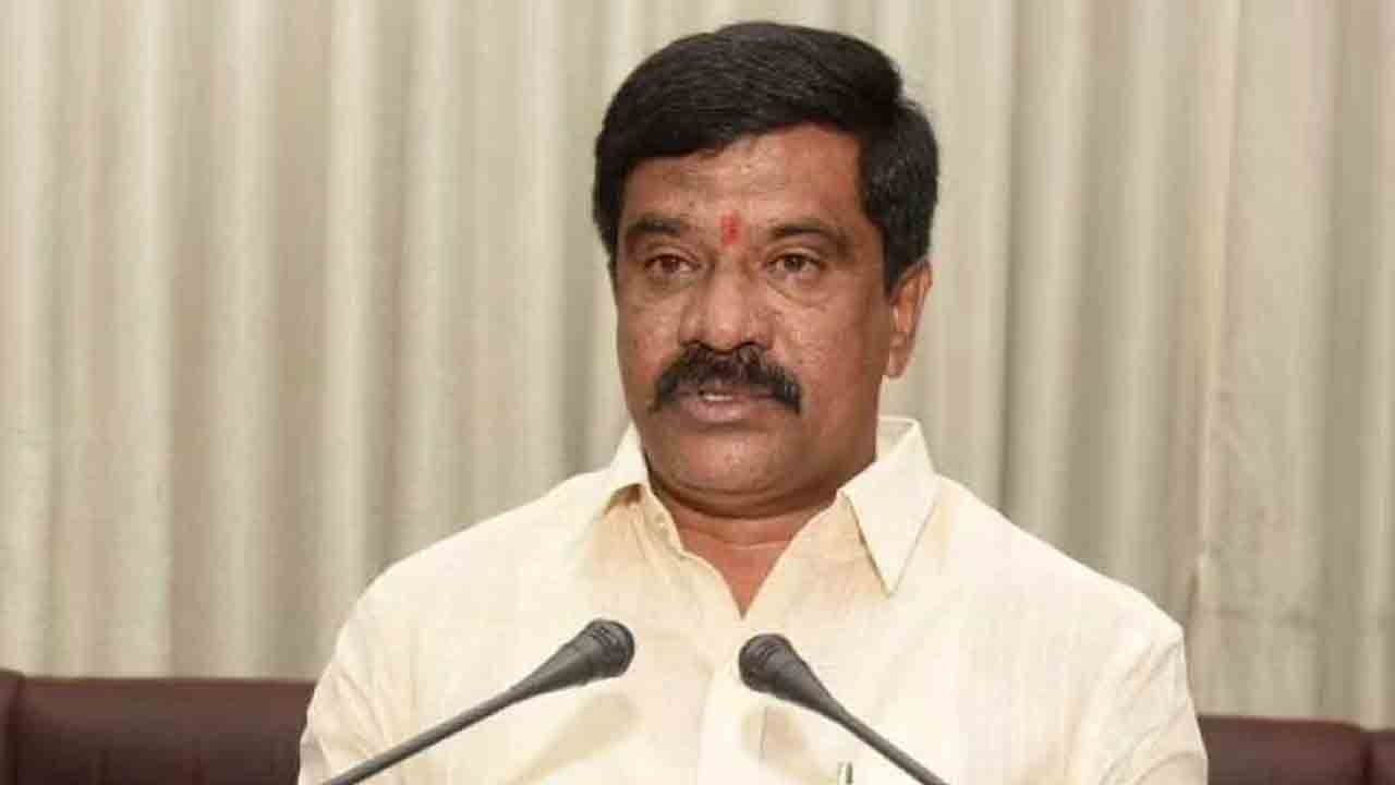 Gruhalakshmi scheme |  గృహలక్ష్మి పథకం నిరంతర ప్రక్రియ.. దరఖాస్తుల గడువు తీరిపోతున్నదనే ఆందోళన వద్దు: మంత్రి వేముల