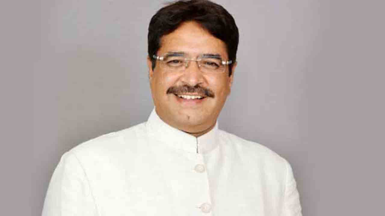 హైదరాబాద్‌ అభివృద్ధి భేష్‌: ఎమ్మెల్యే బలాలా