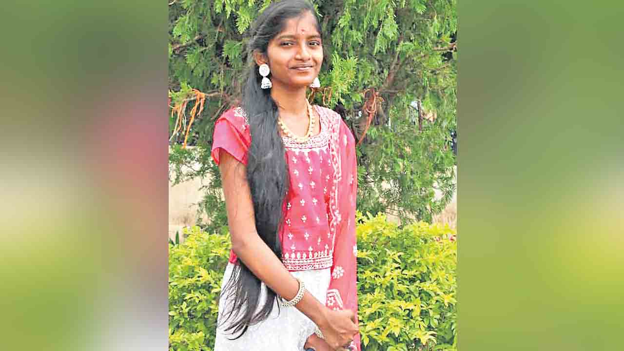 అరగంట డ్యాన్స్‌.. విద్యార్థిని హఠాన్మరణం