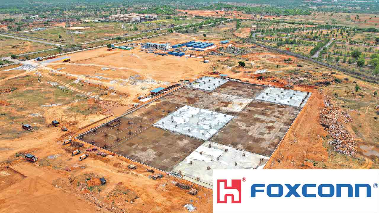 Foxcon | దూకుడు పెంచిన ఫాక్స్‌కాన్‌.. రాష్ట్రంలో రూ.3,318 కోట్ల అదనపు పెట్టుబడిని ప్రకటించిన సంస్థ