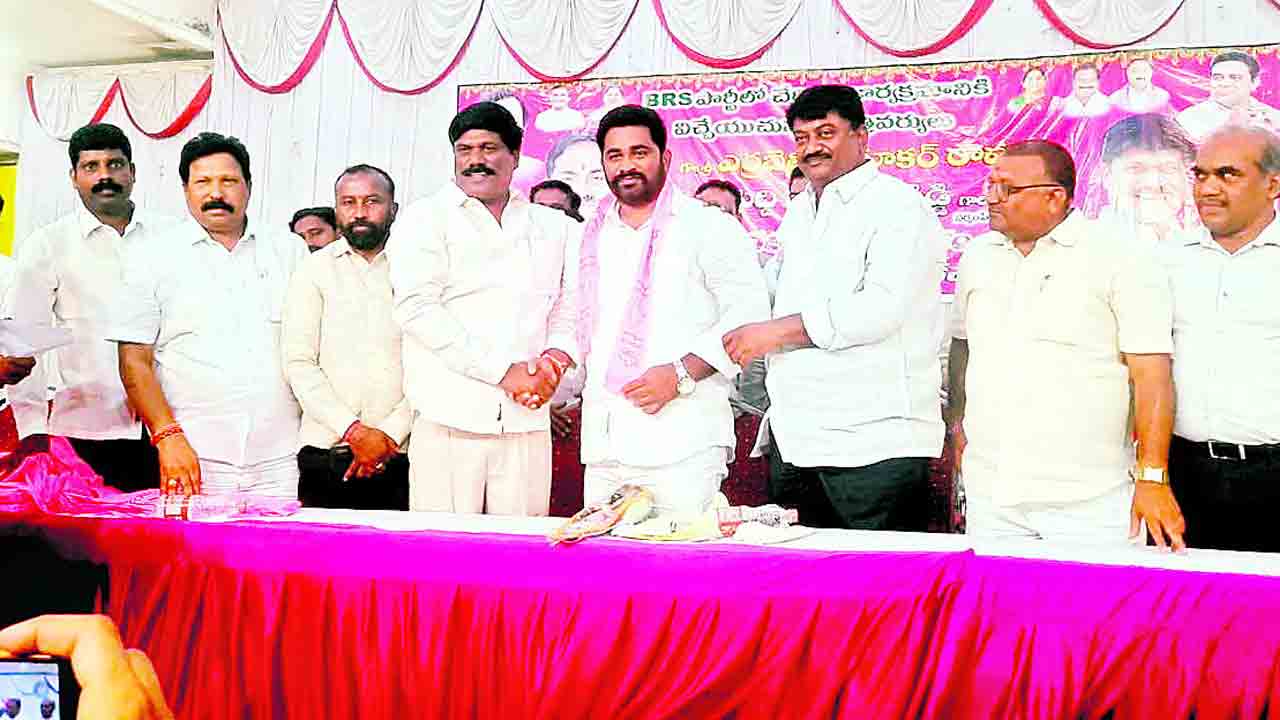 ప్రతిపక్షాలకు ఎజెండా లేదు