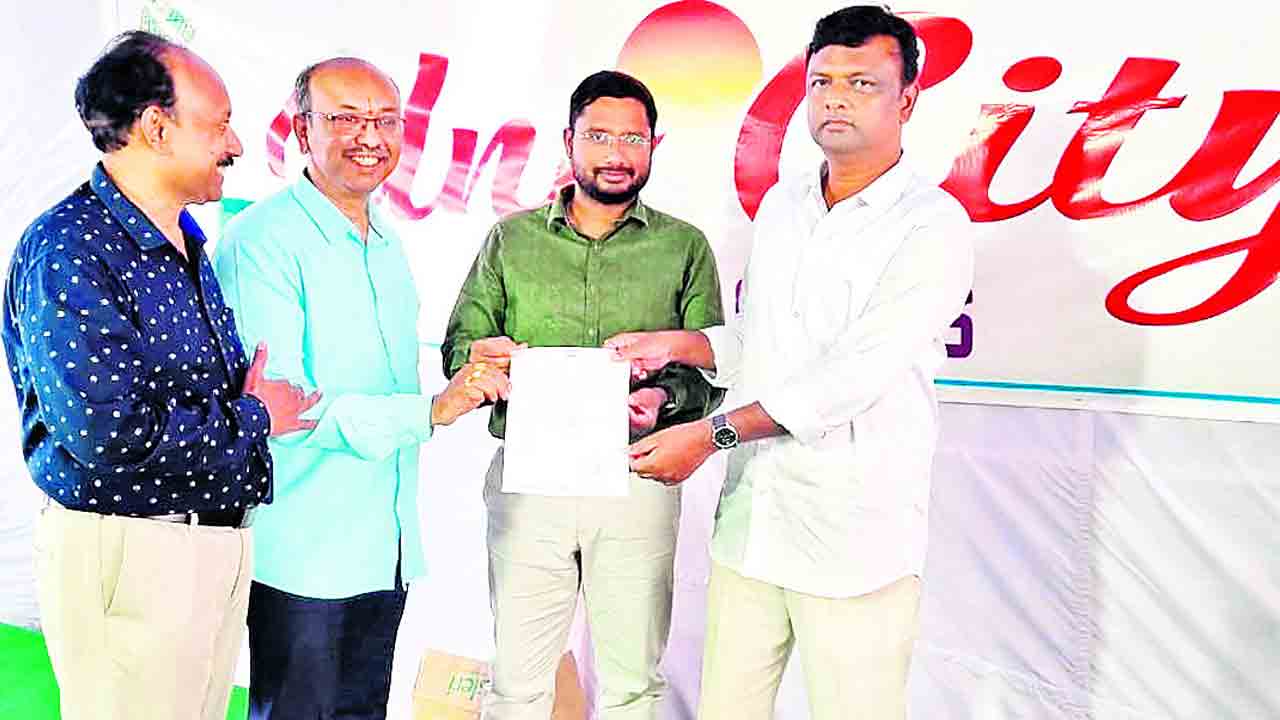 యునిసిటీ ఫుల్‌ సేల్‌