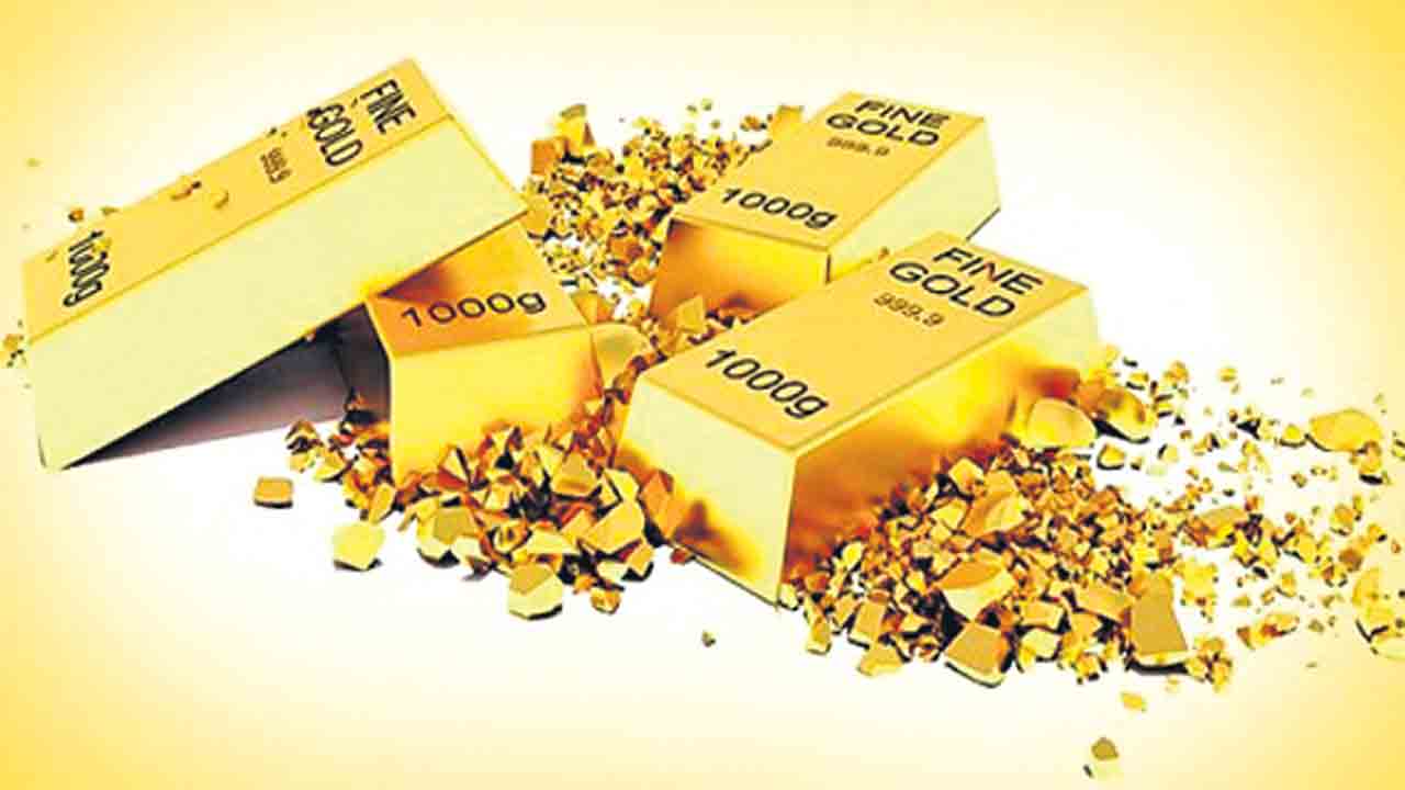 Gold | భారీగా తగ్గిన గోల్డ్‌ అమ్మకాలు.. బంగారంపై జనాలకు ఇంట్రెస్ట్‌ పోయిందా ఏంటి?