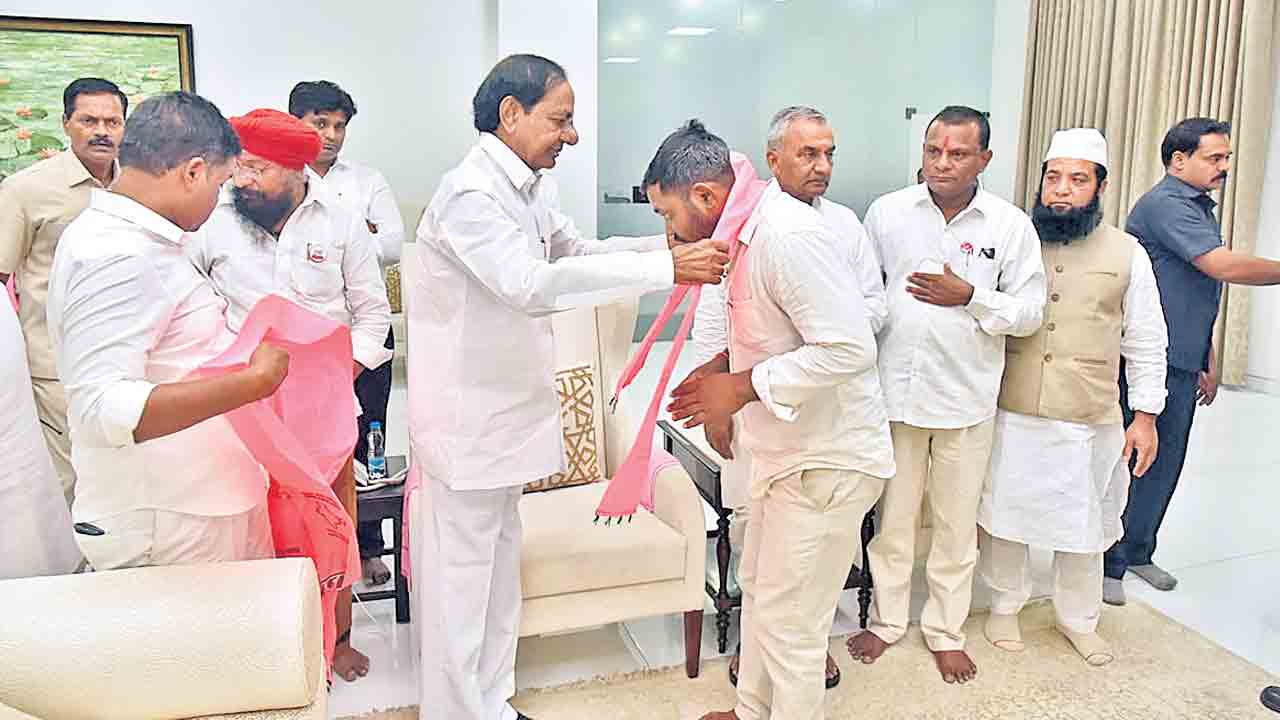 బీఆర్‌ఎస్‌కు ప్రజలే మిత్రులు