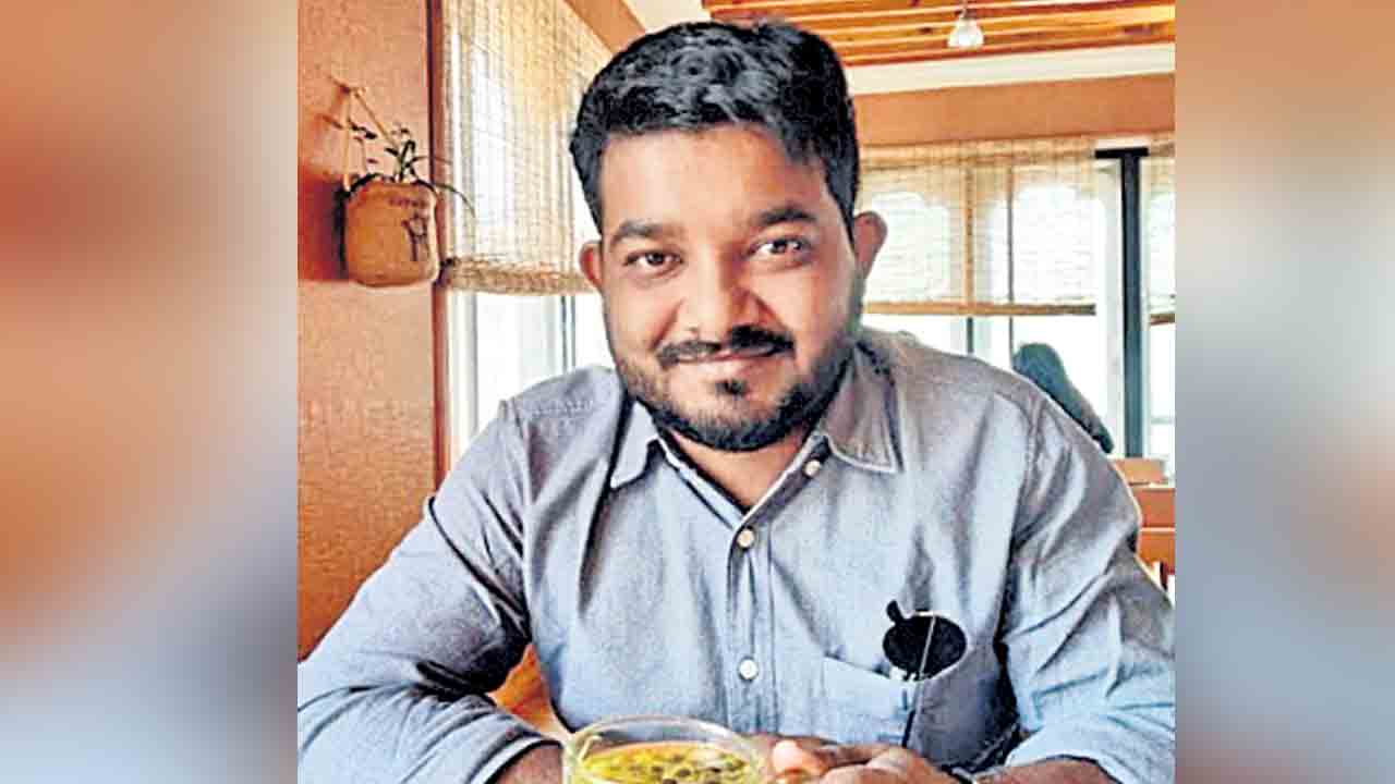 Elections | 2019 ఎన్నికల్లో కాషాయ పార్టీ కుట్ర.. ఆ కారణంతోనే బీజేపీ పాలిత రాష్ట్రాల్లో అసాధారణంగా మెజారిటీలు.. అశోకా వర్సిటీ ప్రొఫెసర్‌ వెల్లడి