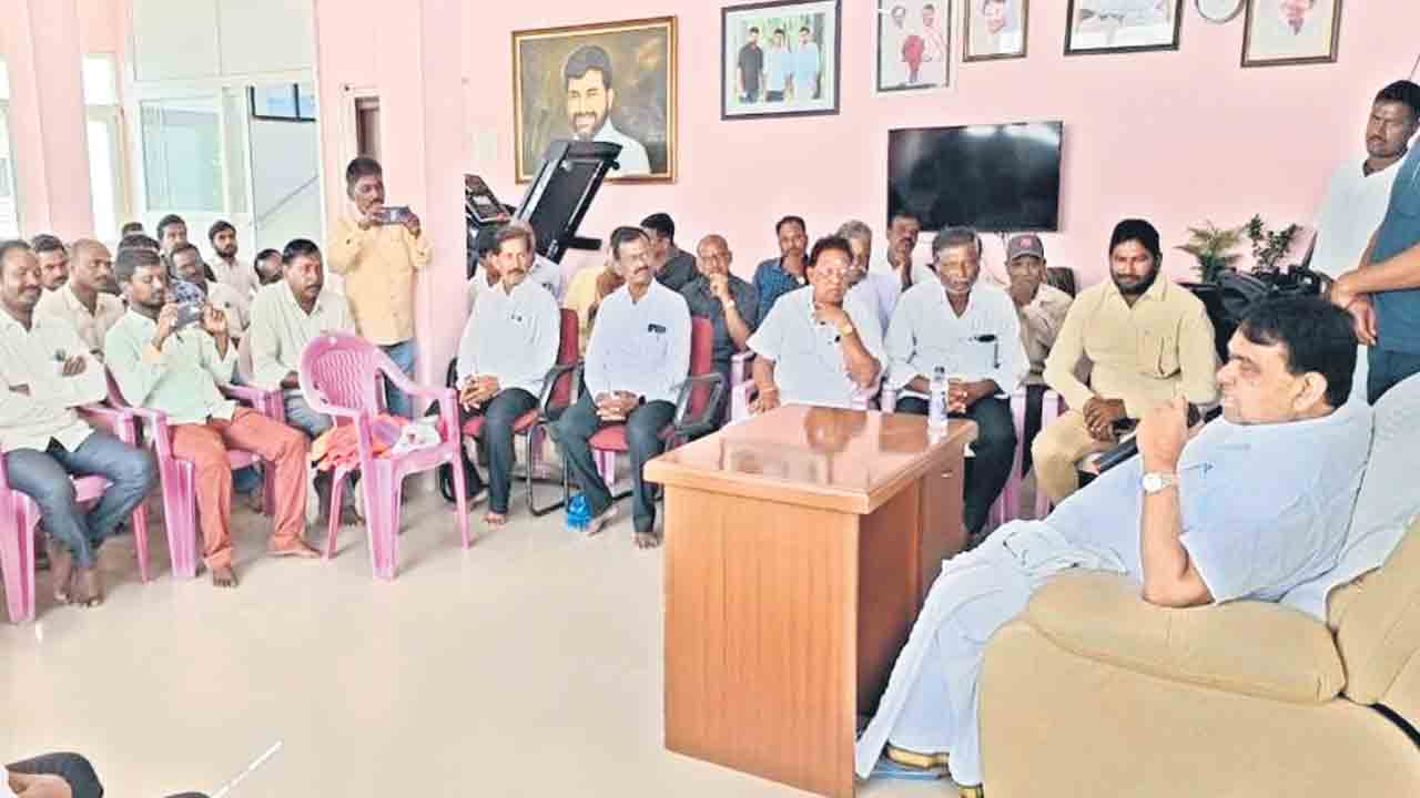 యావత్‌ దేశం కేసీఆర్‌ పాలన కోరుకుంటున్నది