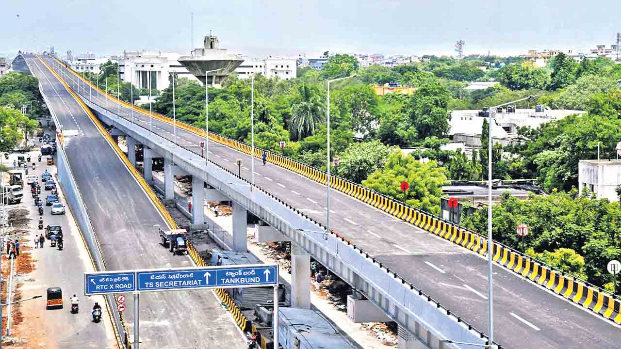 స్టీల్‌ బ్రిడ్జి ఓపెనింగ్‌కు రెడీ