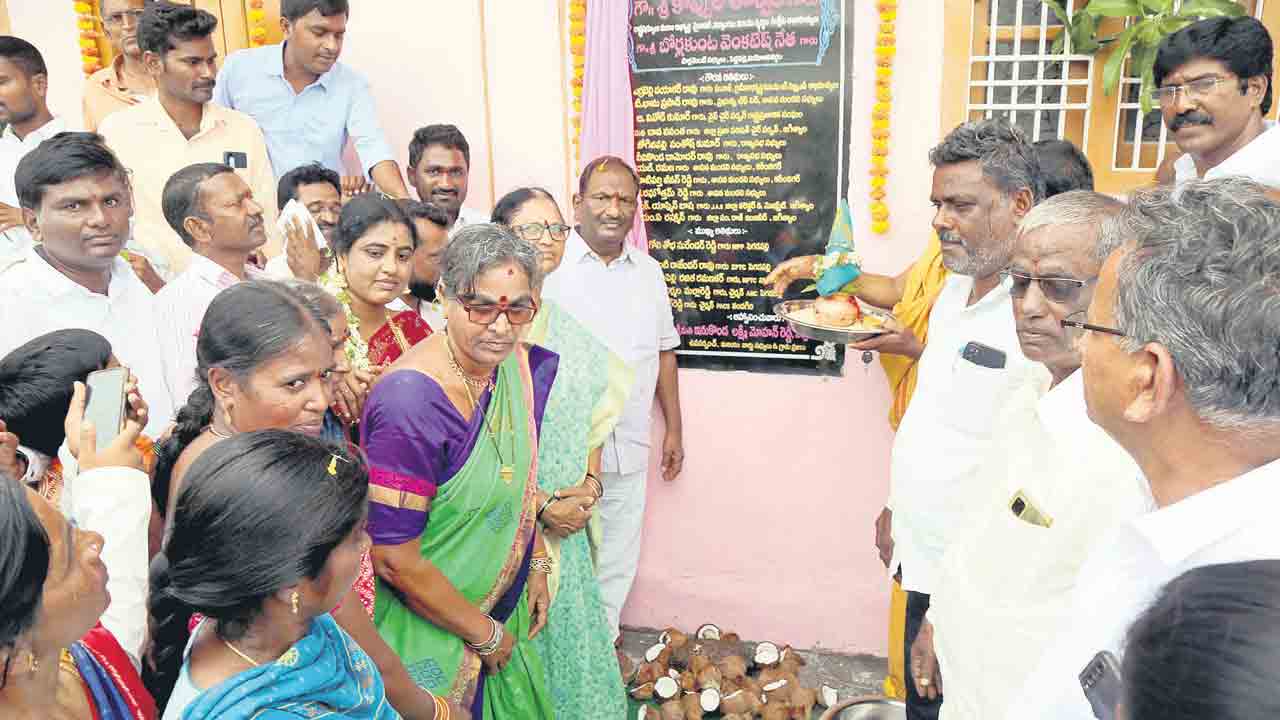 స్వరాష్ట్రంలోనే పల్లెల అభివృద్ధి