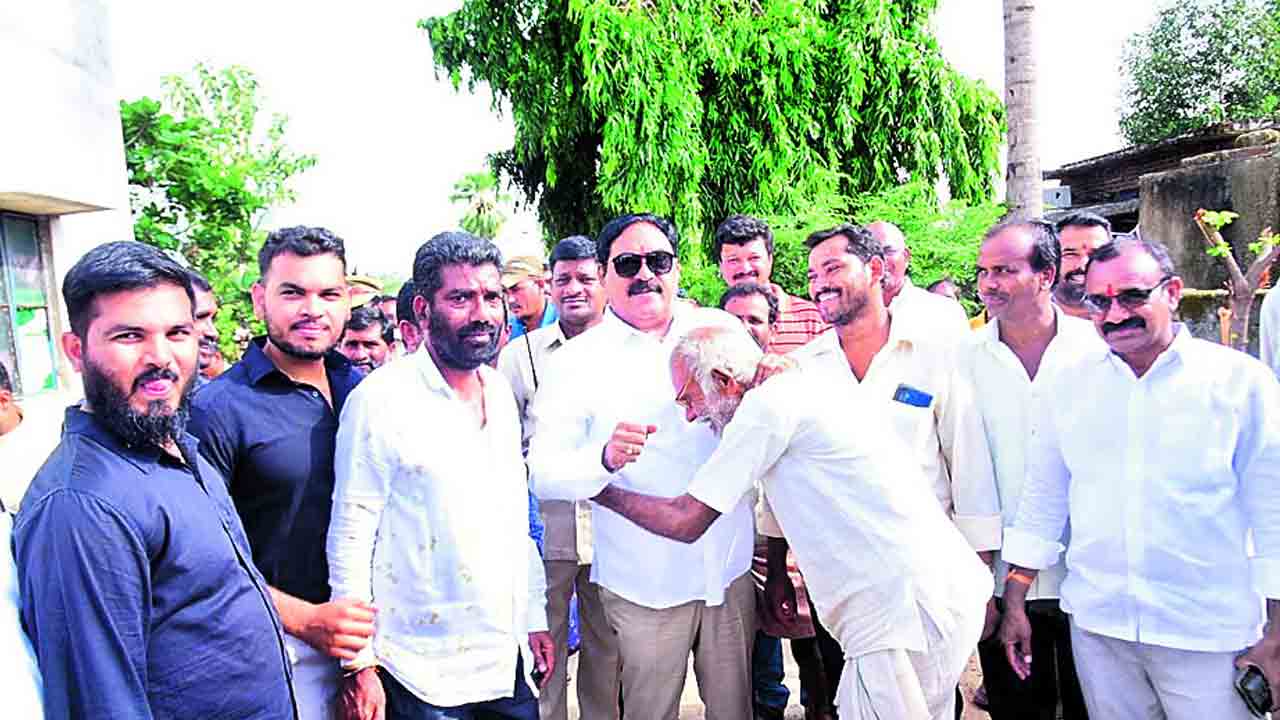 గ్రామ దేవతల ఆశీస్సులతో పల్లెలన్నీ సుభిక్షం