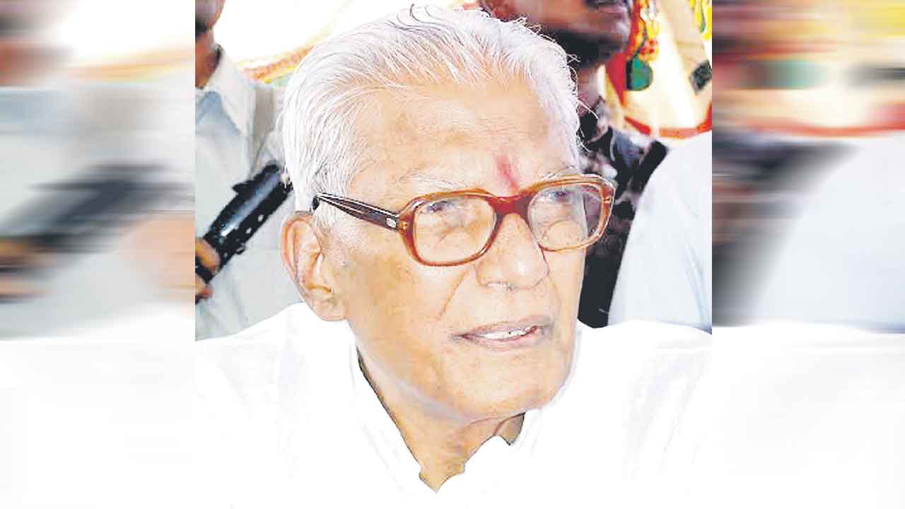 నిస్వార్థ నాయకుడు.. అలుపెరగని యోధుడు