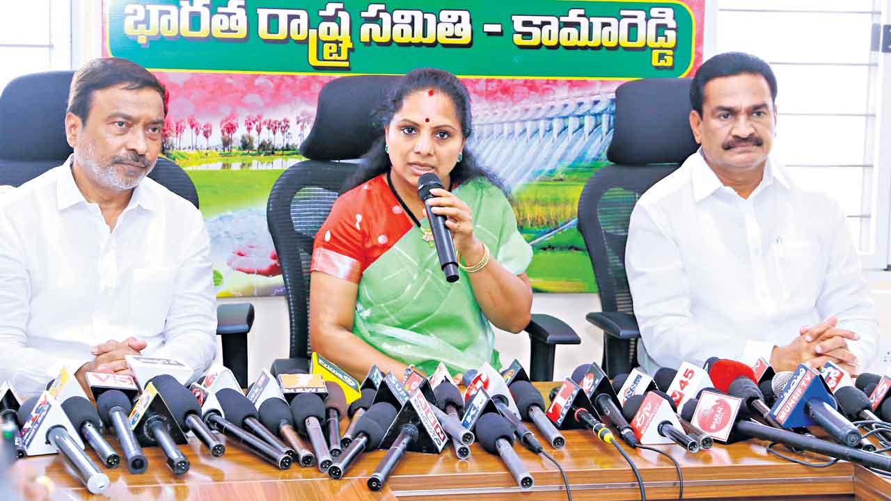 కాంగ్రెస్‌ ఎస్సీ డిక్లరేషన్‌ దగా!