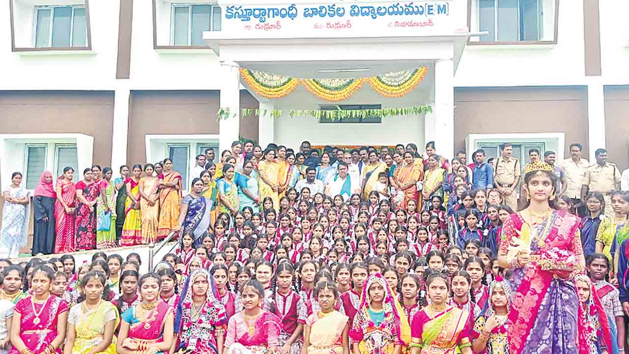 అభివృద్ధి కోసం ఆరాటపడే నాయకుడు కేసీఆర్‌