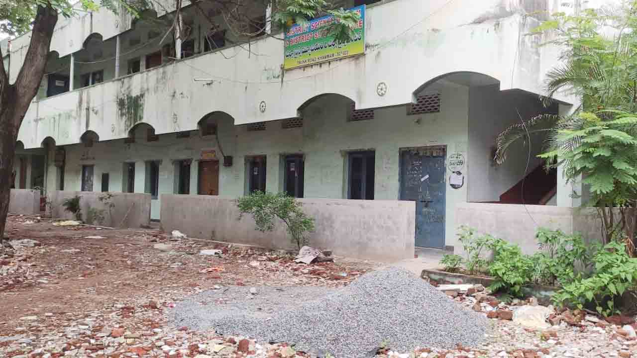 ముస్తాబవుతున్న మ్యూజియం