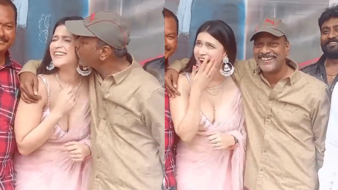 Mannara Chopra | మీడియా ముందే హీరోయిన్‌కు ముద్దుపెట్టిన డైరెక్టర్‌.. ఇలాంటి వాళ్లను ఊరికే వదిలిపెట్టొద్దంటున్న నెటిజన్లు..!