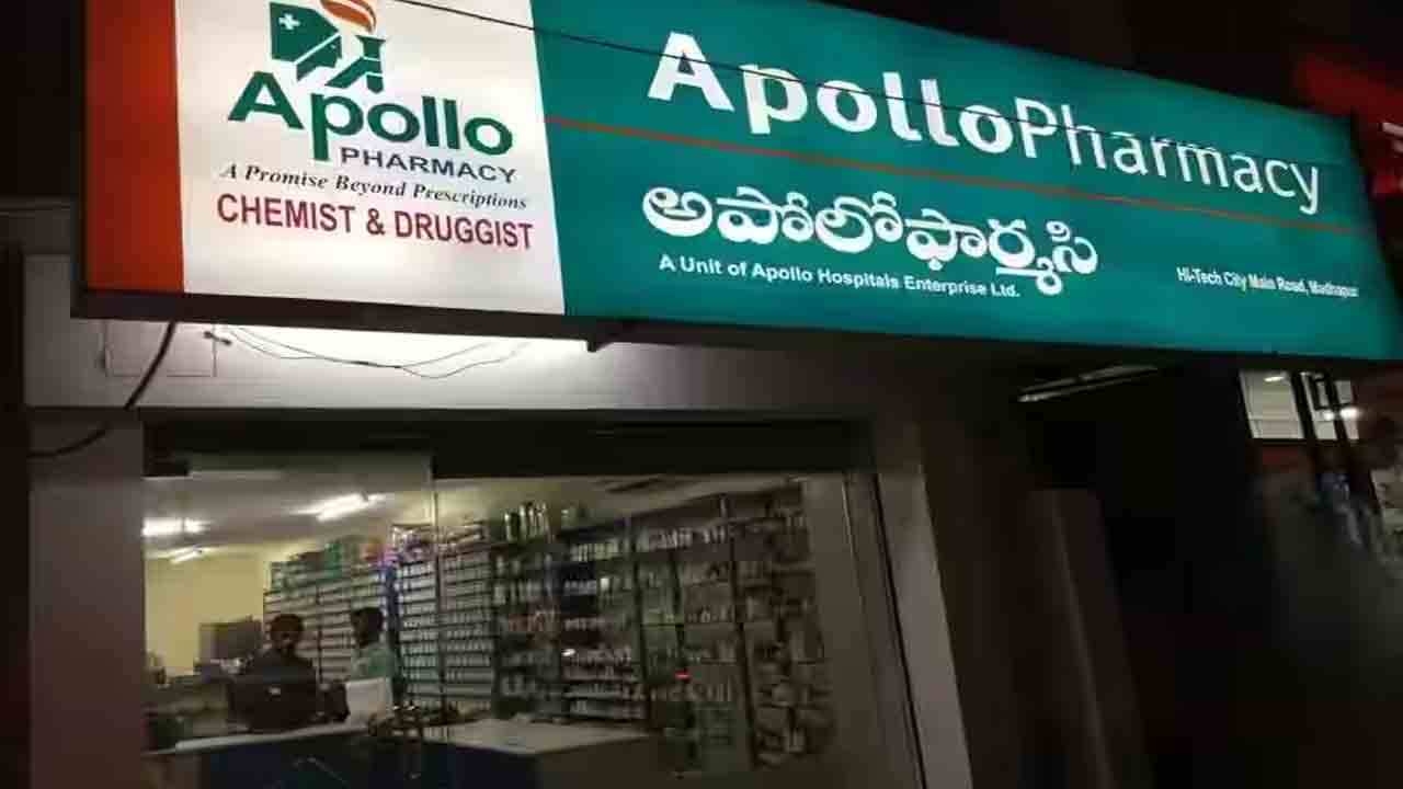Hyderabad | తలనొప్పి ట్యాబ్లెట్‌ కావాలంటూ వెళ్లి.. అపోలో ఫార్మసీలో 50వేలు కొట్టేసిన దుండగుడు