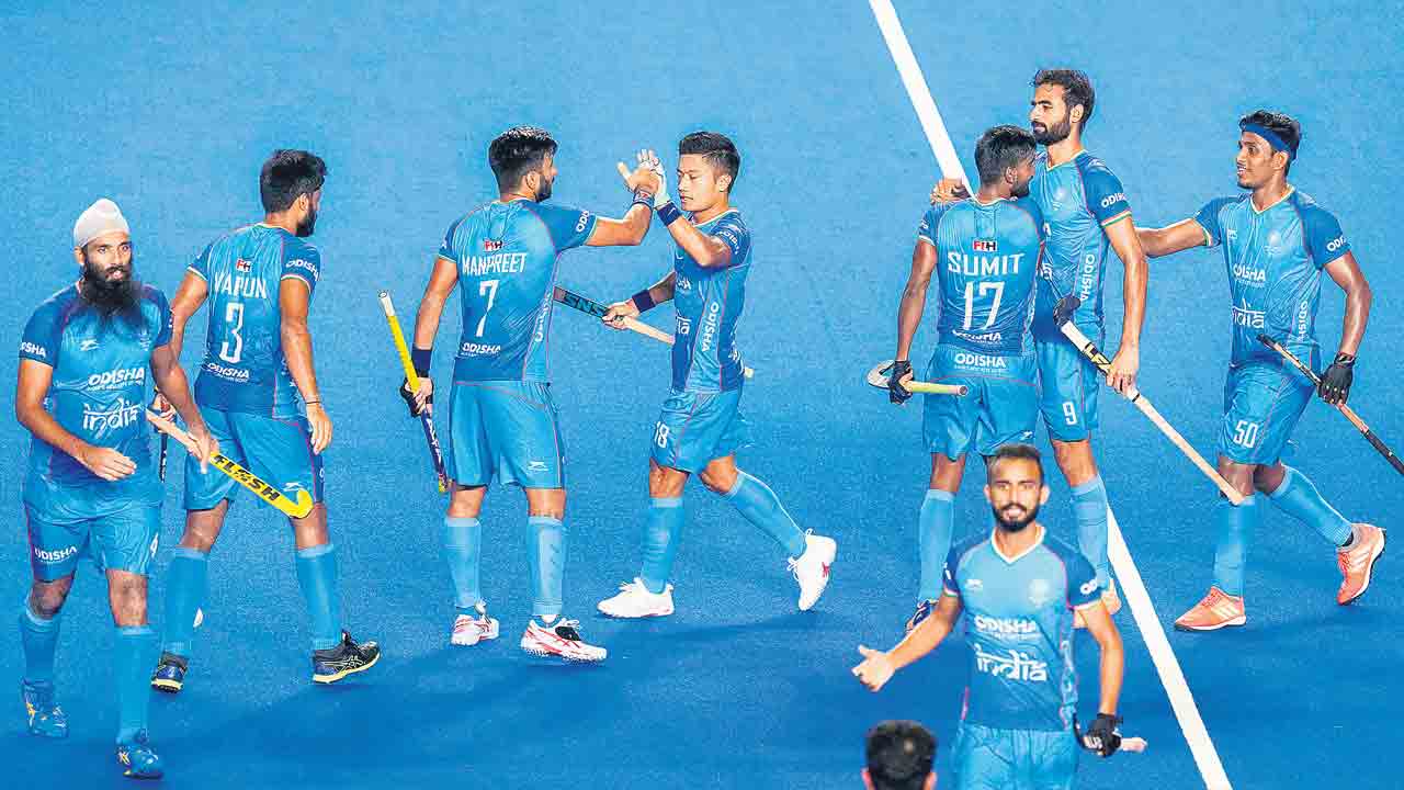 భారత్‌ @ 3