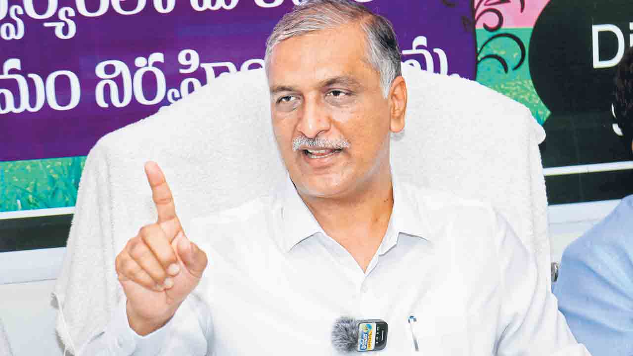 ప్రతిపక్షం కకావికలం