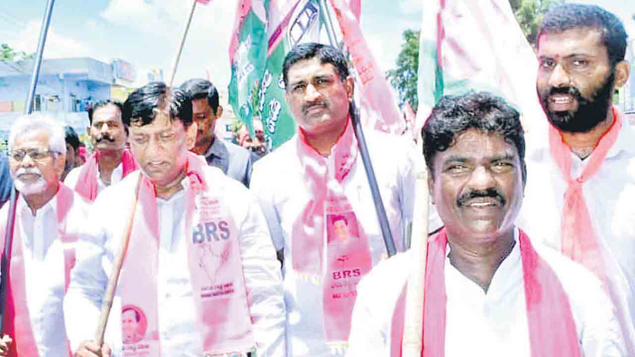 యువత చేతిలోనే దేశ భవిత