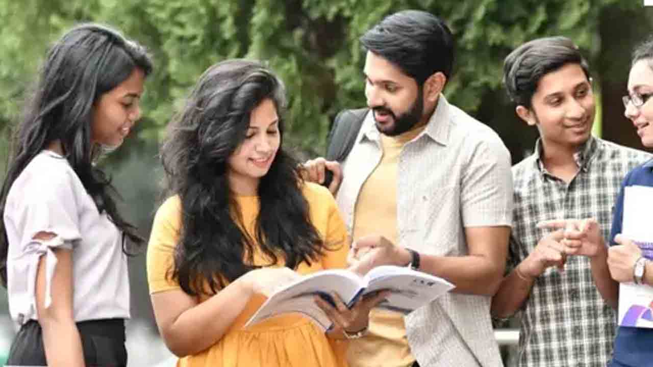 BTech | ఎంసెట్‌ కౌన్సెలింగ్‌ పూర్తి.. బీటెక్‌ కాలేజీల్లో మిగిలిపోయిన 16 వేల సీట్లు!