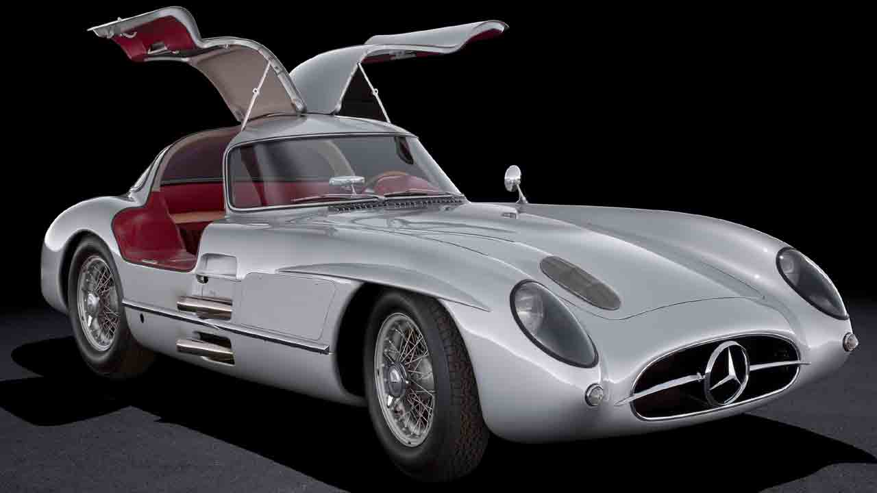 Mercedes Benz 300 | చంద్రయాన్-3 ఖర్చు కంటే రెండింతలు ఈ కారు కాస్ట్.. ఎందుకంటే..?!