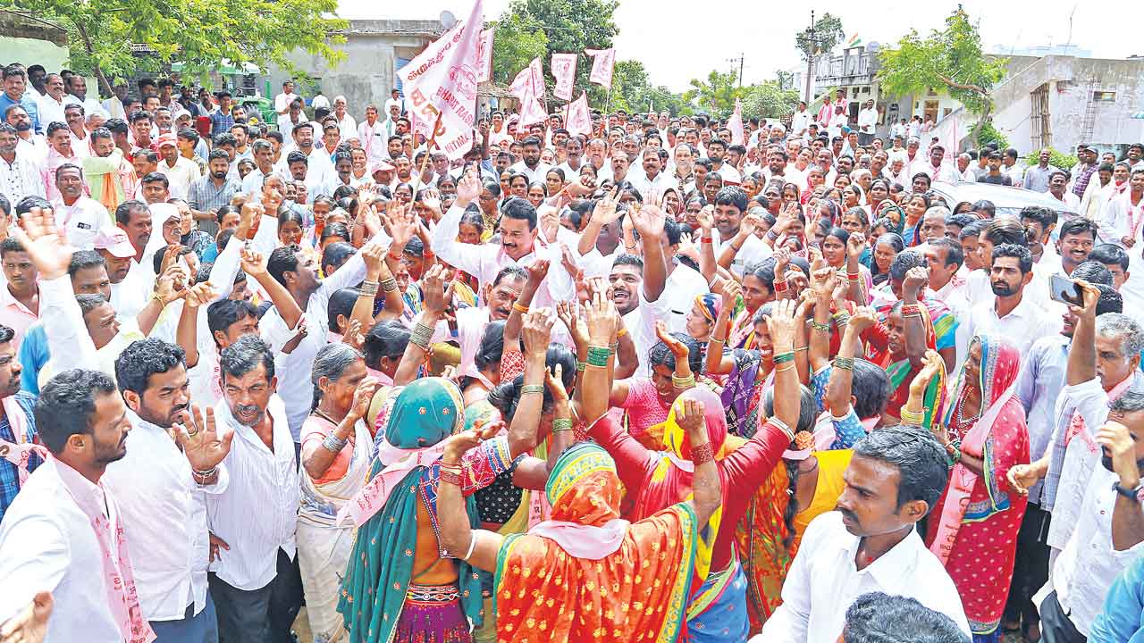 Kamareddy |  పూర్వ చరిత్రను తిరగరాసేందుకు సిద్ధమవుతున్న కామారెడ్డి.. ఎన్నికలకు ముందే ఏకగ్రీవాలబాట