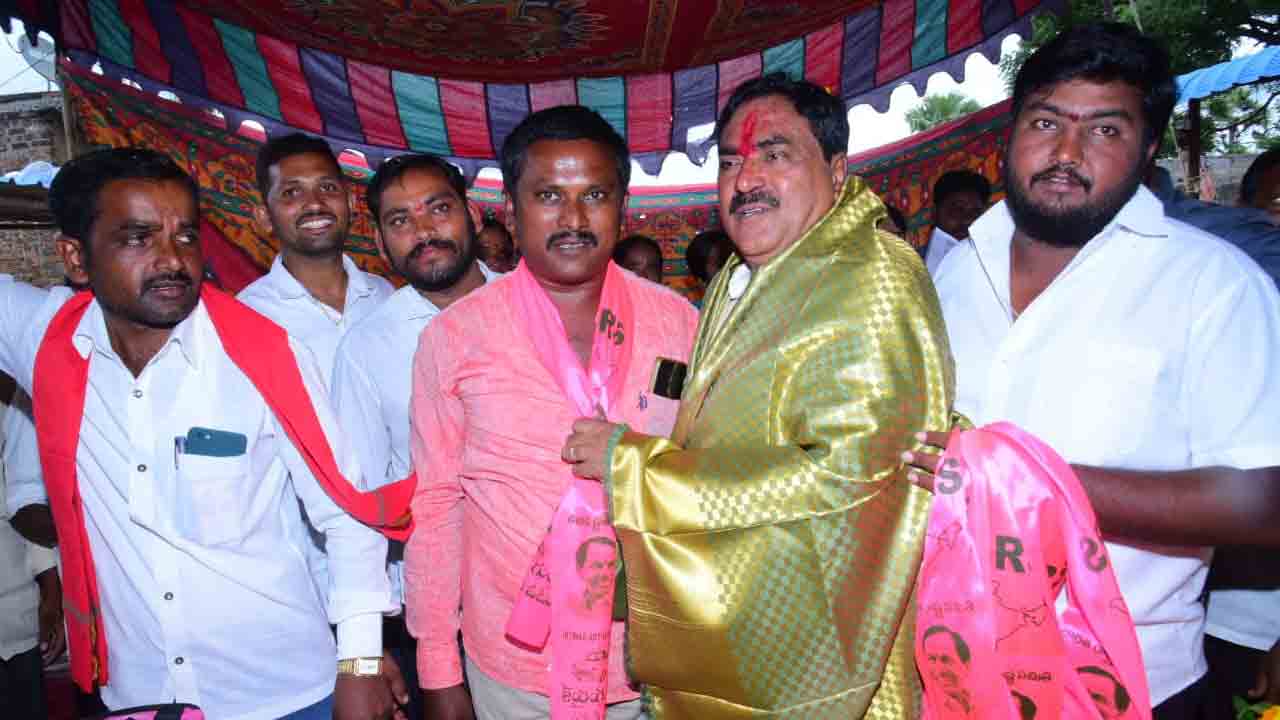 Minister Errabelli | బీఆర్‌ఎస్‌తోనే యువ‌త‌కు భ‌విత‌ : మంత్రి ఎర్రబెల్లి దయాకర్‌ రావు