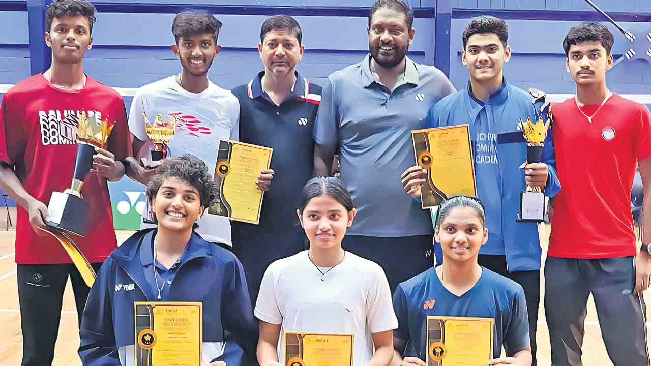 సౌత్‌జోన్‌ చాంప్స్‌ శ్రేయాన్సి, ప్రణవ్‌