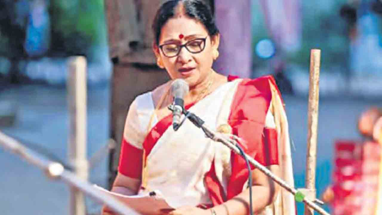 పురోహితురాలు