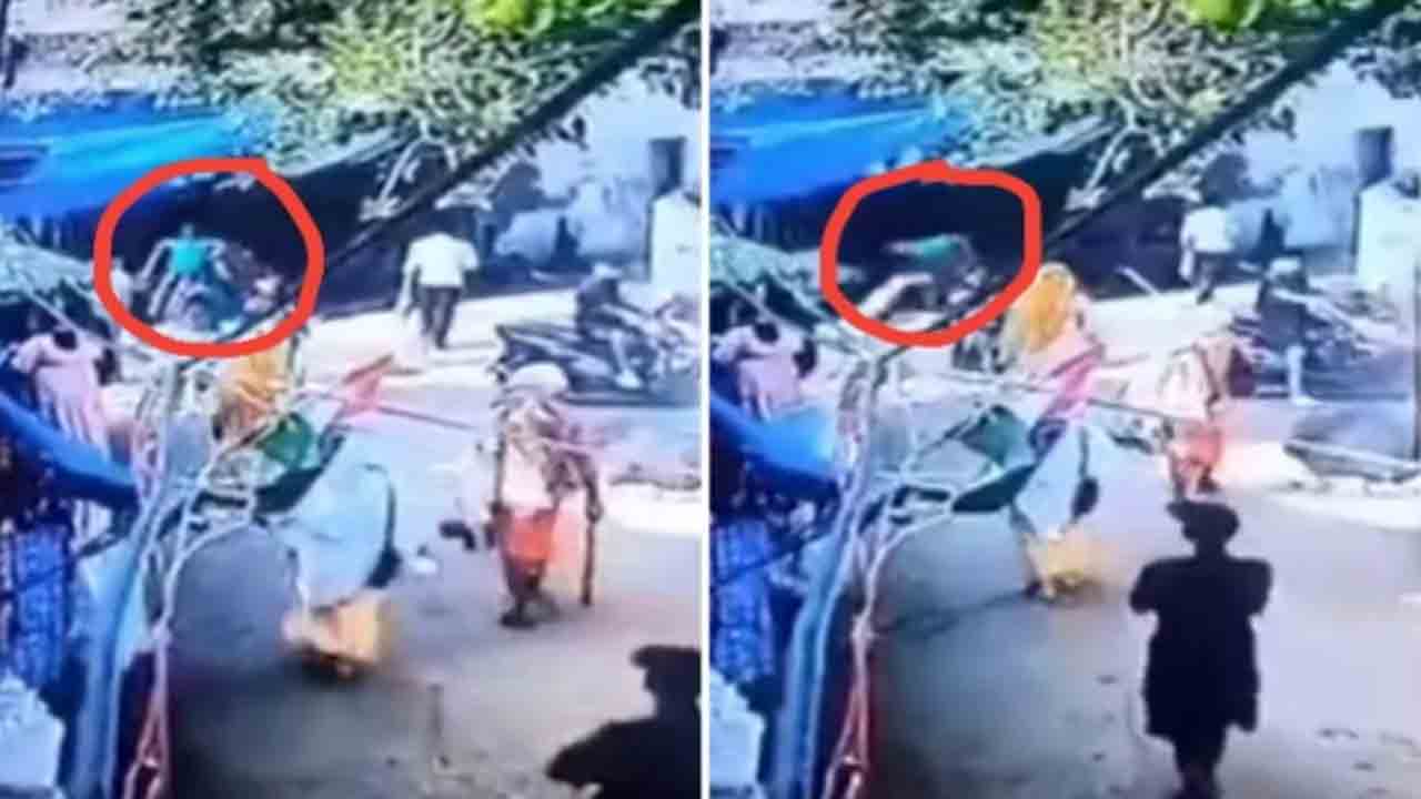 Watch: ఉత్తరప్రదేశ్‌లో దారుణం.. బాలుడ్ని ఎత్తి నేలపై పడేసి చంపిన సాధువు