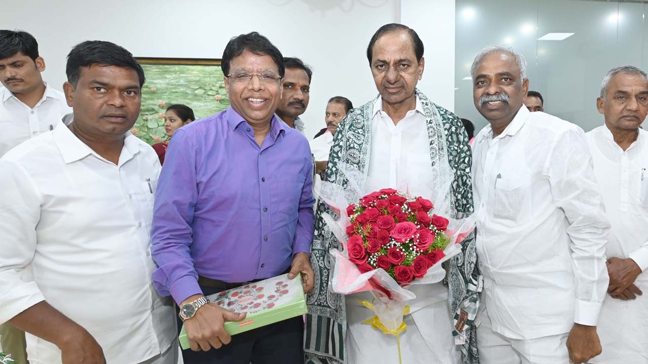 CM KCR | సీఎం కేసీఆర్‌కు ధన్యవాదాలు తెలిపిన క్రిస్ట్రియన్‌ మైనారిటీ కార్పొరేషన్‌ చైర్మన్‌