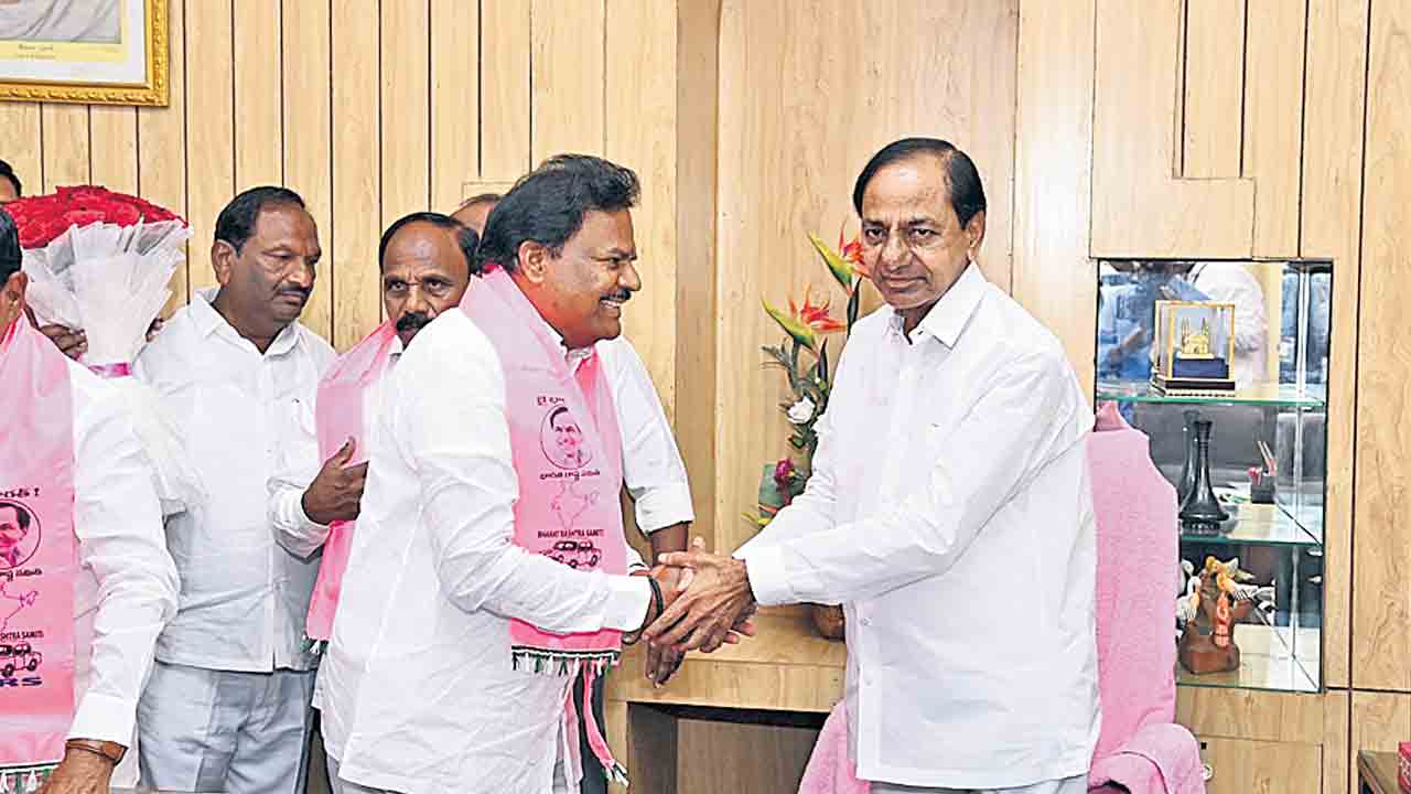 కడ్తాల్‌ వరకు మైట్రో రైలు