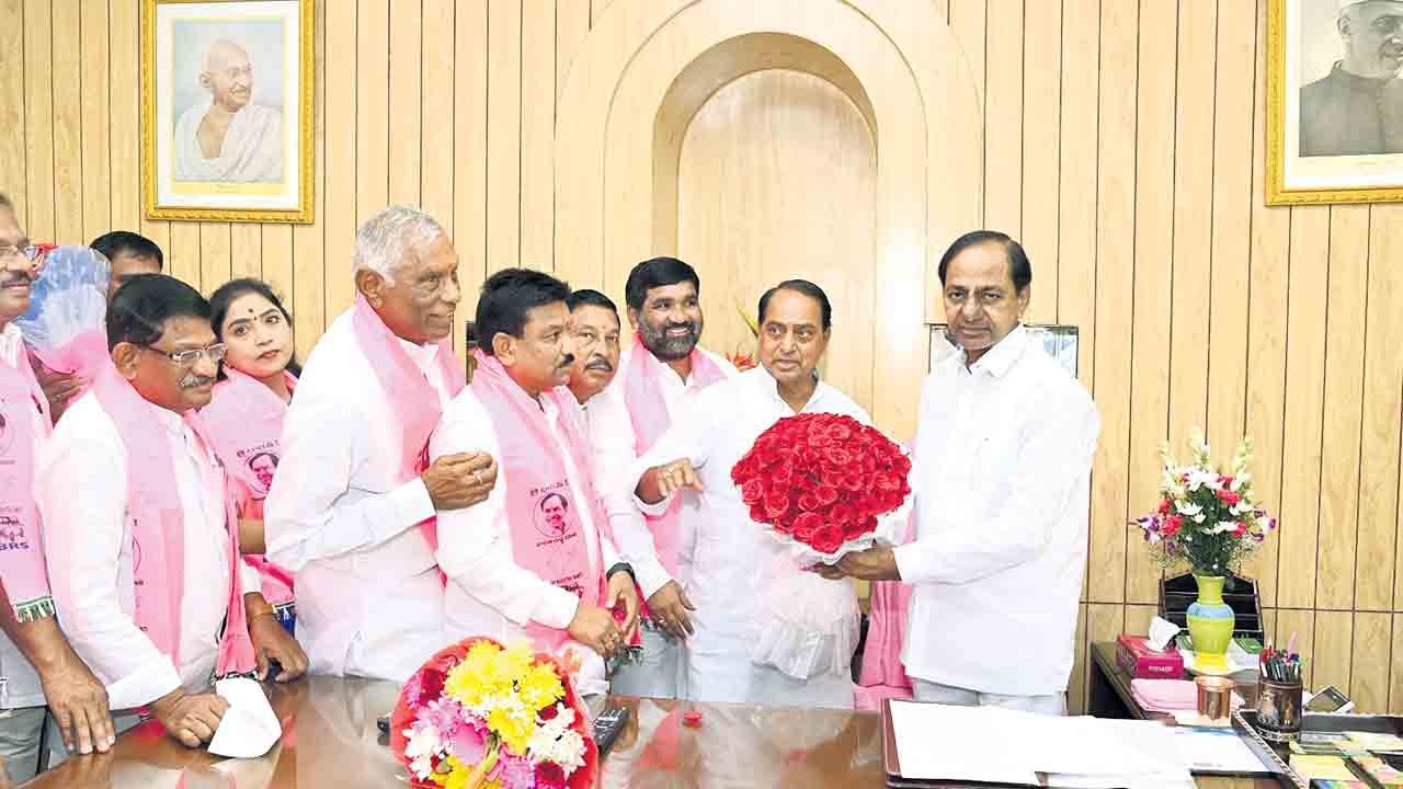 కేసీఆర్‌కు కృతజ్ఞతలు