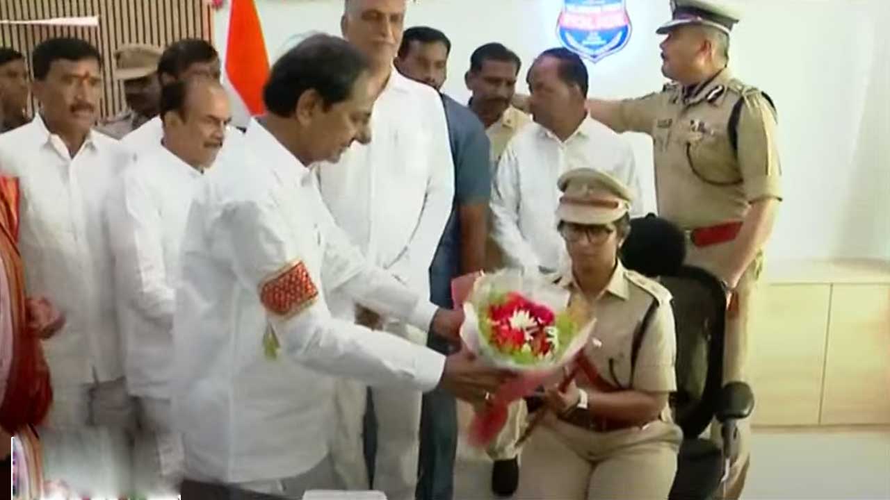 CM KCR | మెదక్‌లో జిల్లా ఎస్పీ కార్యాలయాన్ని ప్రారంభించిన సీఎం కేసీఆర్‌