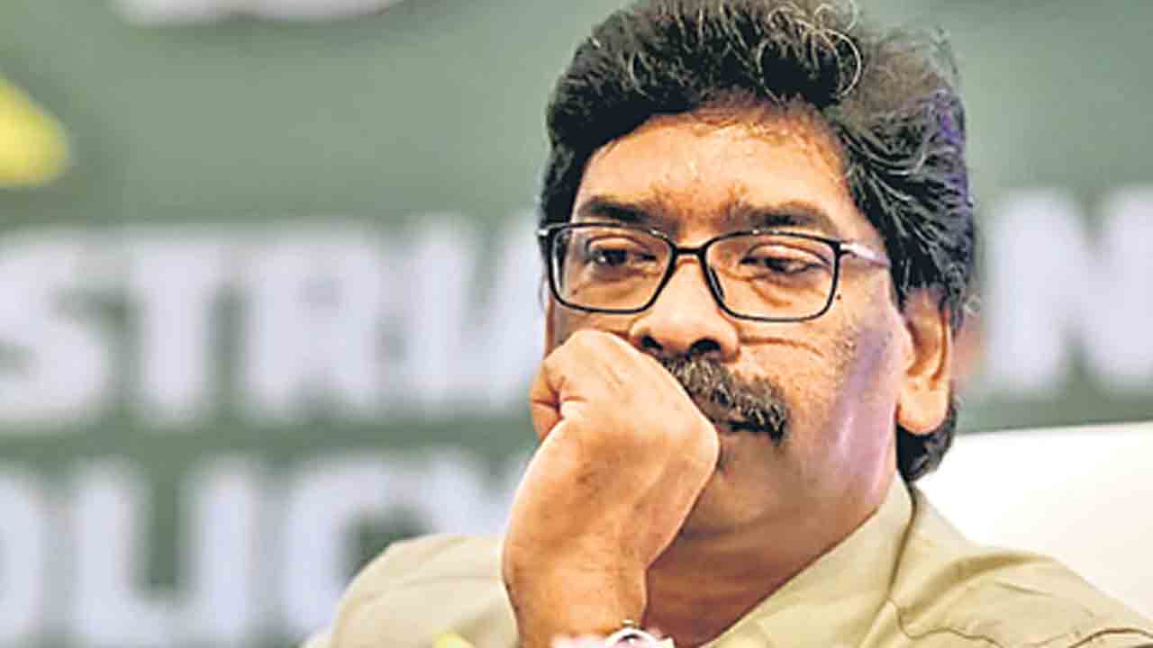 జార్ఖండ్‌ సీఎంకు ఈడీ సమన్లు