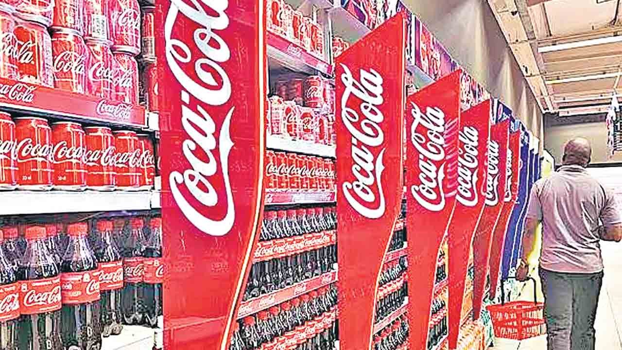 కోక-కోలా రెండంకెల వృద్ధి