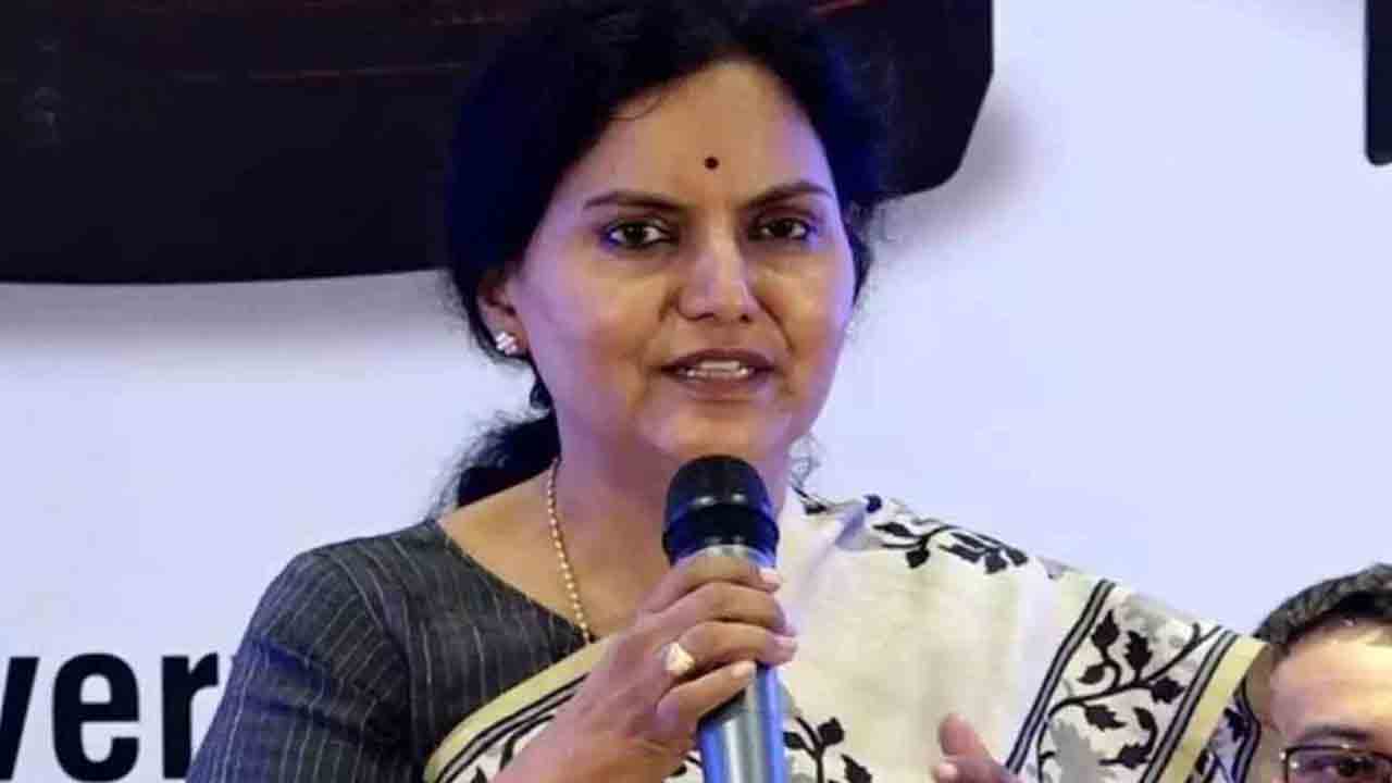 CS Shanti Kumari | సెప్టెంబర్‌ 1న భారత స్వాతంత్య్ర వజ్రోత్సవ ముగింపు వేడుకలు : సీఎస్‌ శాంతి కుమారి