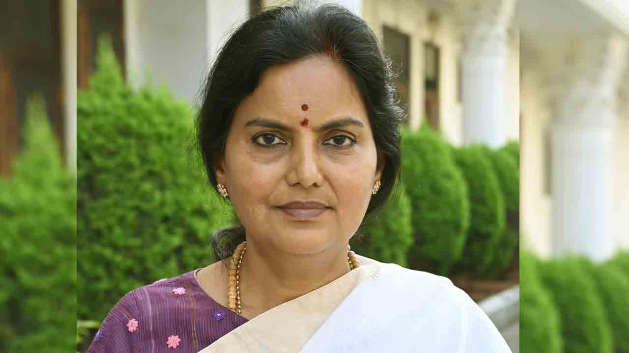 రెండు వారాల్లో కారుణ్య నియామకాలు