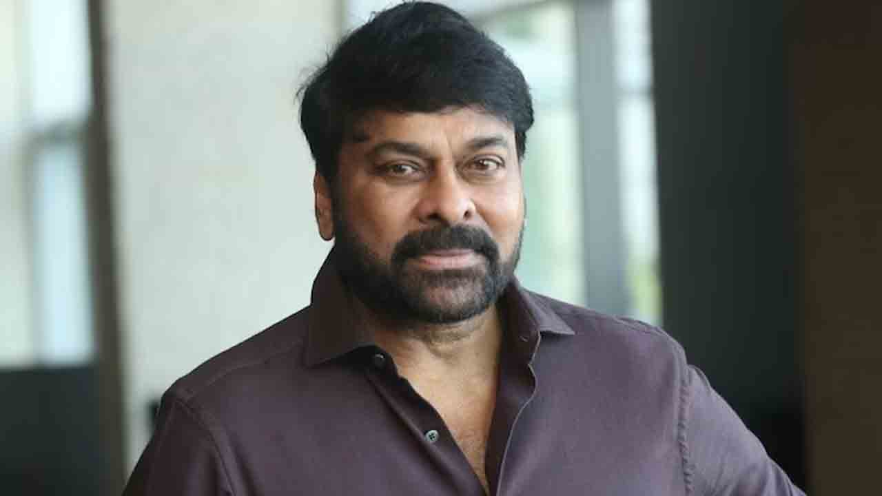 సినిమాను మించిన సమస్యల్లేవా?