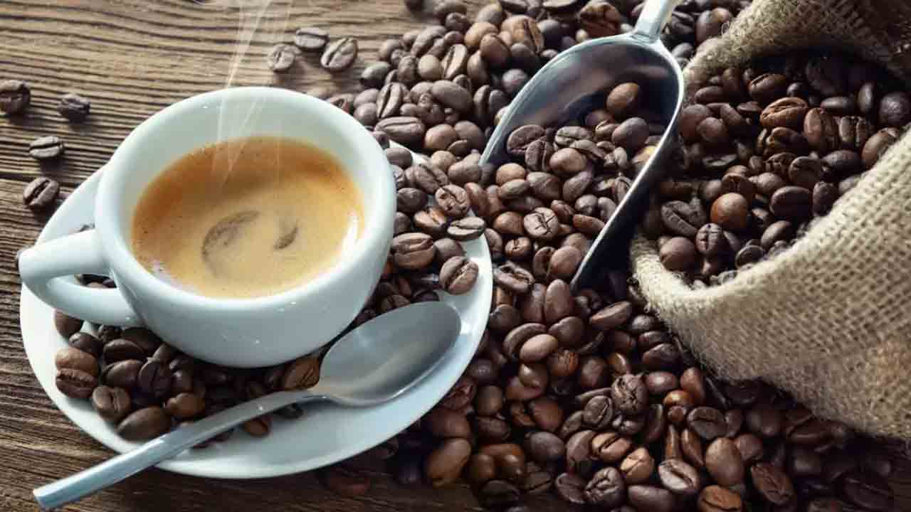 కాఫీ ప్రియులకు షాక్‌