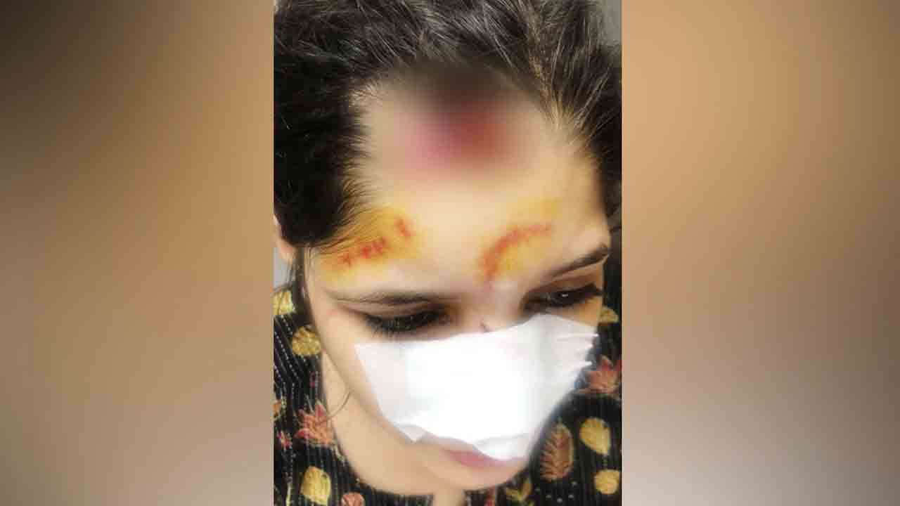 New Delhi | దారుణం.. ఐఫోన్‌ కోసం మహిళా టీచర్‌ను ఈడ్చుకెళ్లిన బైకర్లు