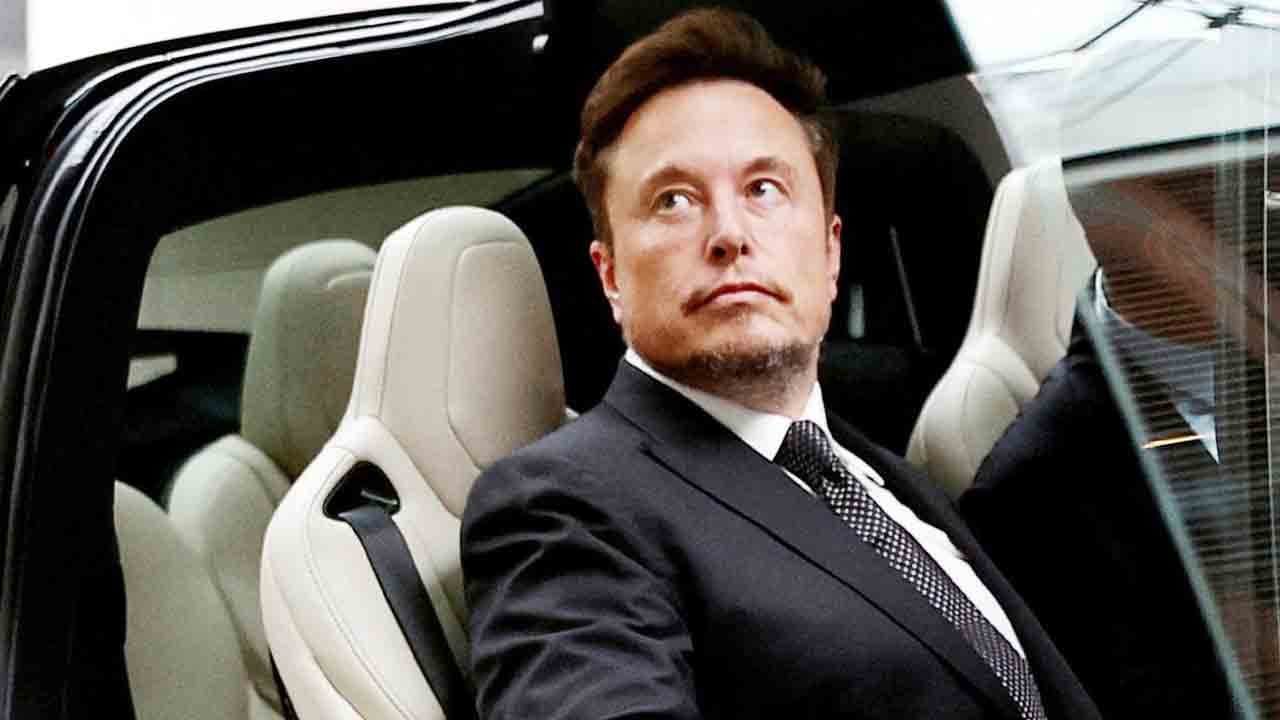 Elon Musk | కొవిడ్‌ బూస్టర్‌ డోస్‌ నన్ను ఆసుపత్రిపాలు చేసింది : ఎలాన్‌ మస్క్‌