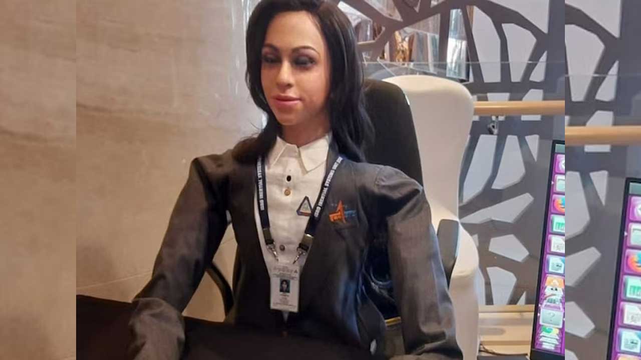 అంతరిక్షంలోకి వ్యోమ్‌ మిత్ర